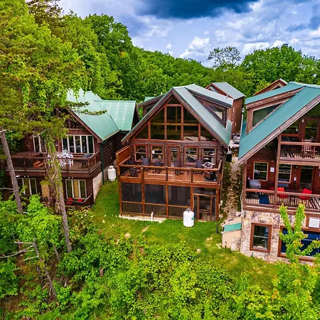 Classy Bear Cabin Gatlinburg Exterior photo